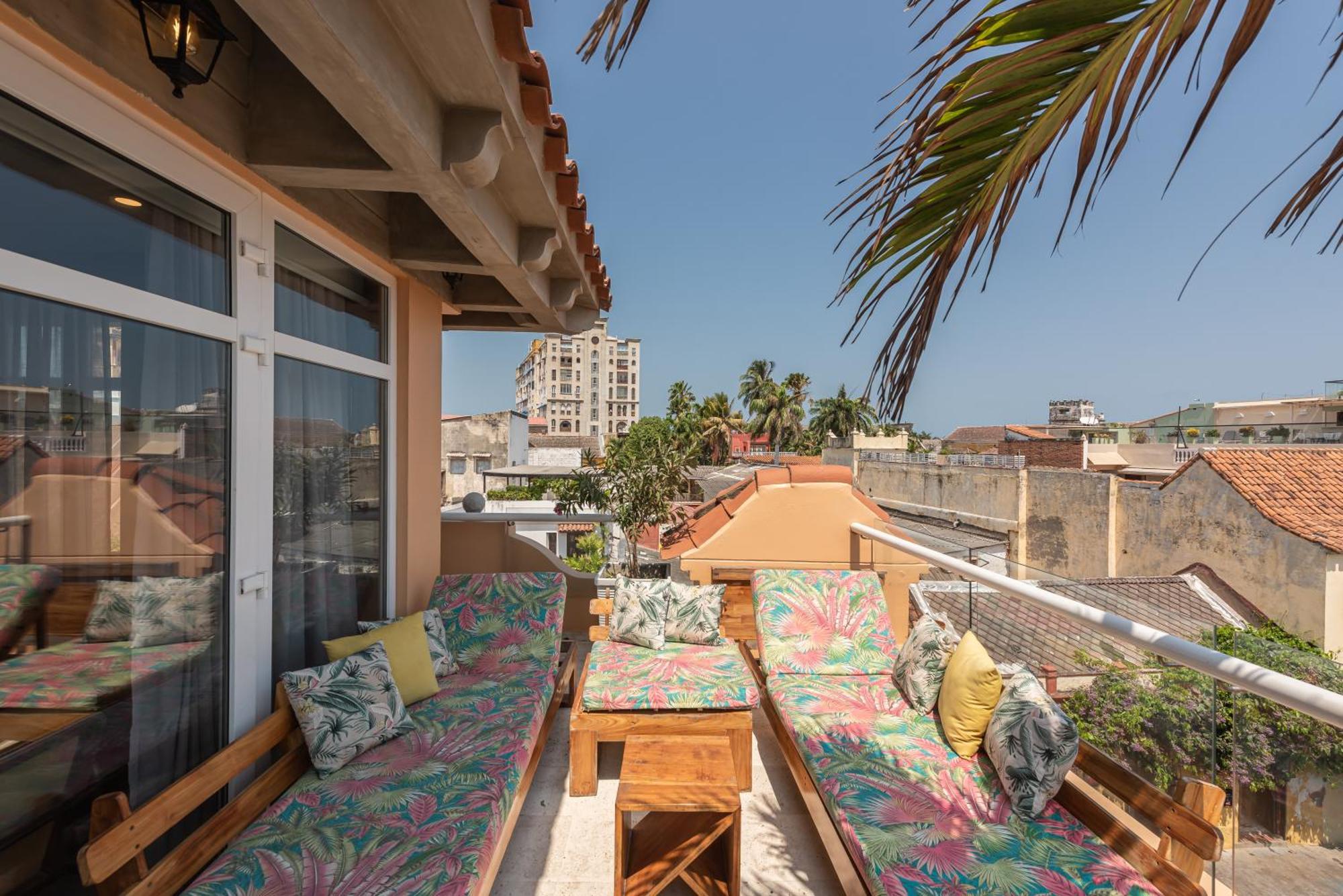 Townhouse Boutique Hotel — Photos 1